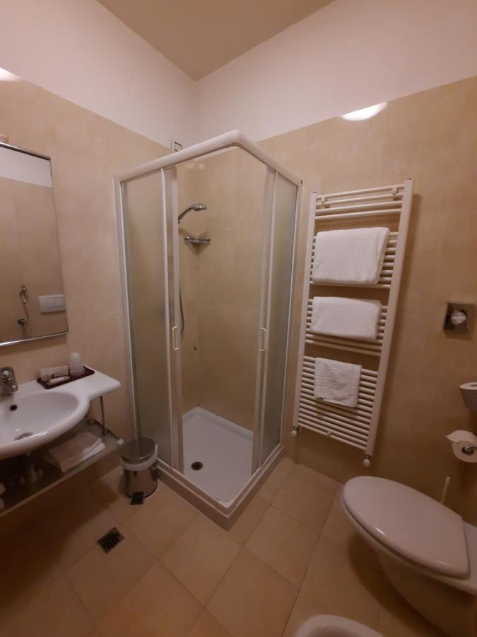Hotel Rossi Domagnano Ngoại thất bức ảnh
